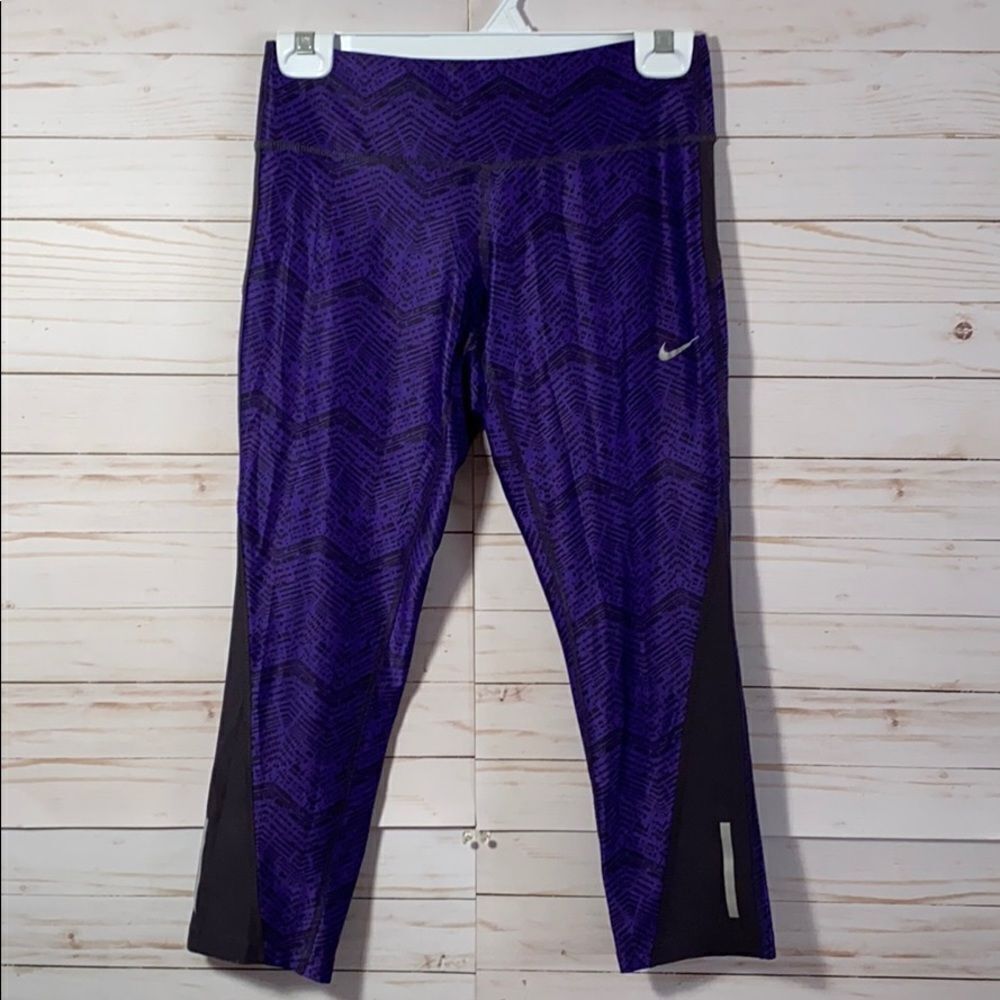Nike Women’s DRI - FIT Capri Leggings